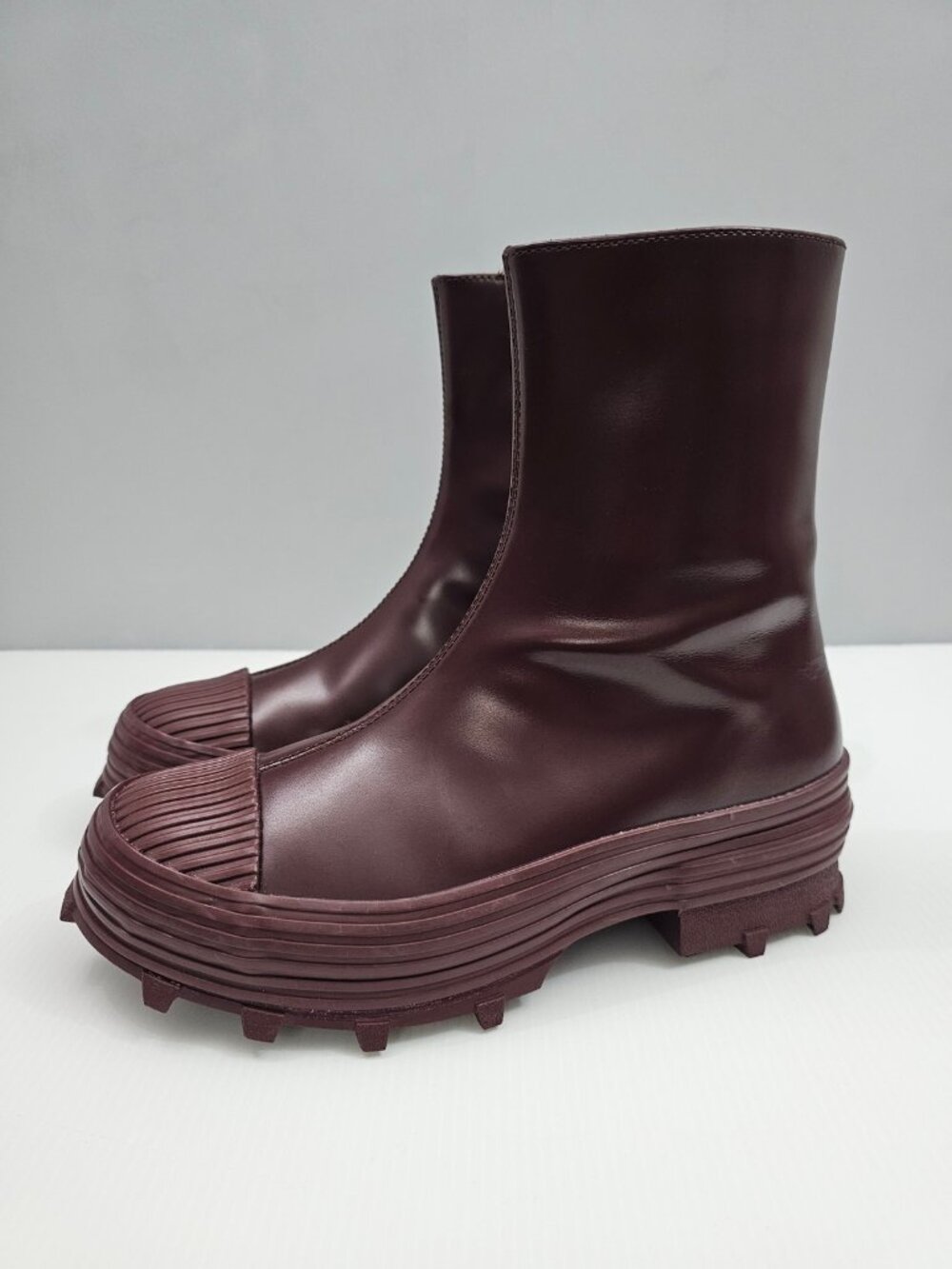 CamperLab Traktori Rubber Lug Sole Ankle Boot Womens EU 38 Burgundy Leather NEW